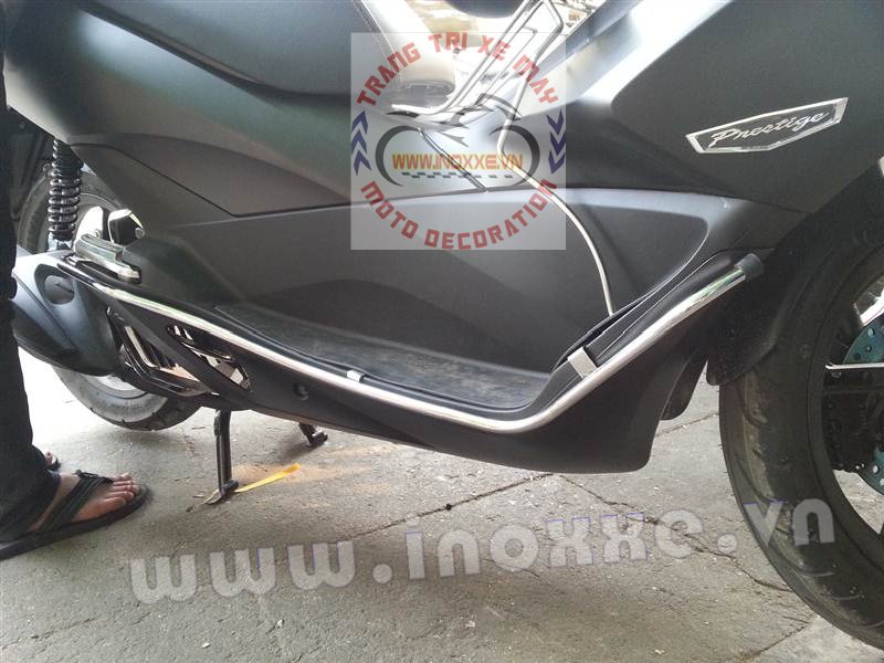 Cản bảo vệ PCX 125 - Khung chống đổ